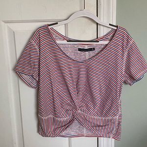Abercrombie & Fitch knot cropped tee